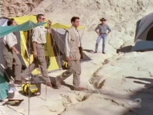 La Caverne d'Anasazi / Le Triangle du diable