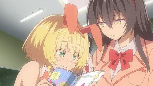Opération : Koharu est une élève de première année